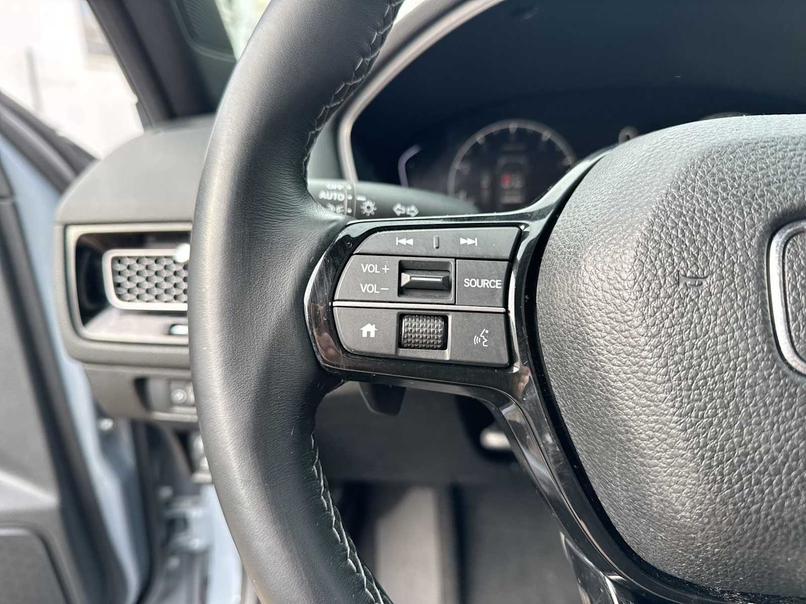 Thumbnail: 2023 Honda Civic - 24