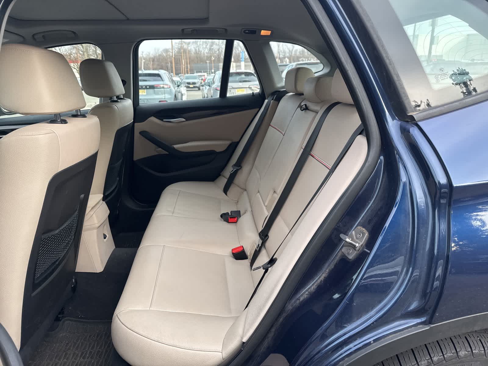 Thumbnail: 2014 BMW X1 - 10