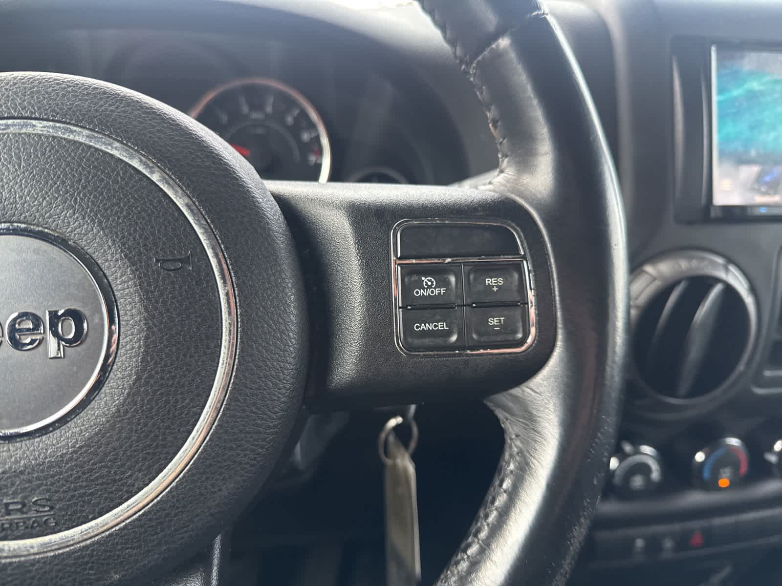 Thumbnail: 2016 Jeep Wrangler - 17