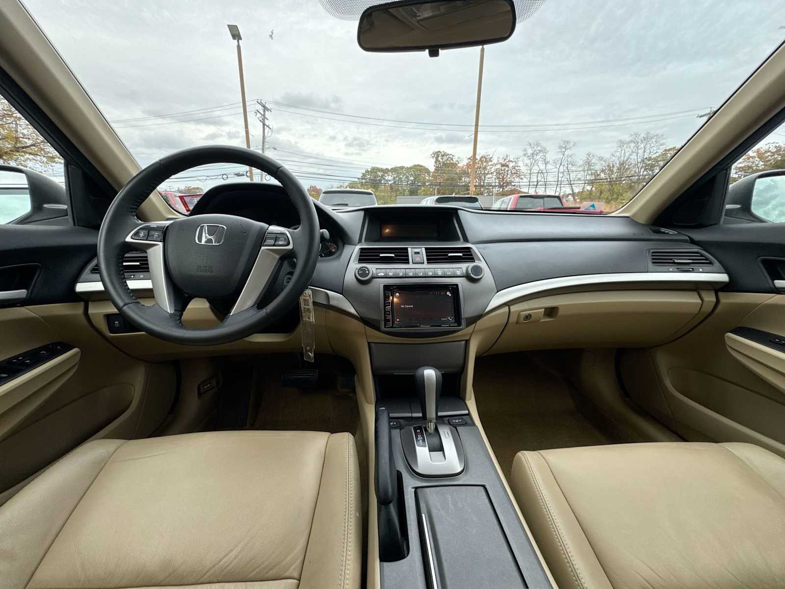 Thumbnail: 2011 Honda Accord - 20