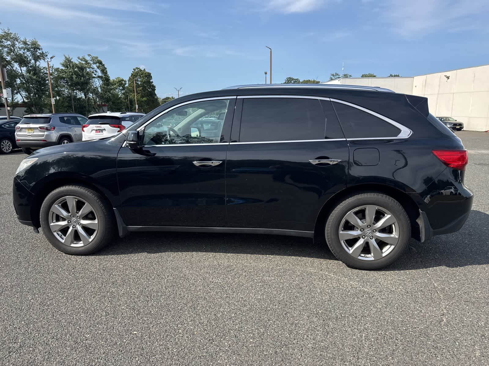 Thumbnail: 2016 Acura MDX - 2