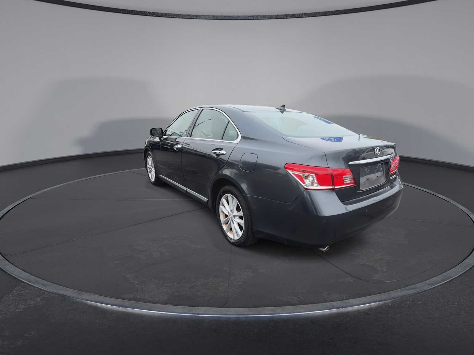 Thumbnail: 2011 Lexus ES - 6