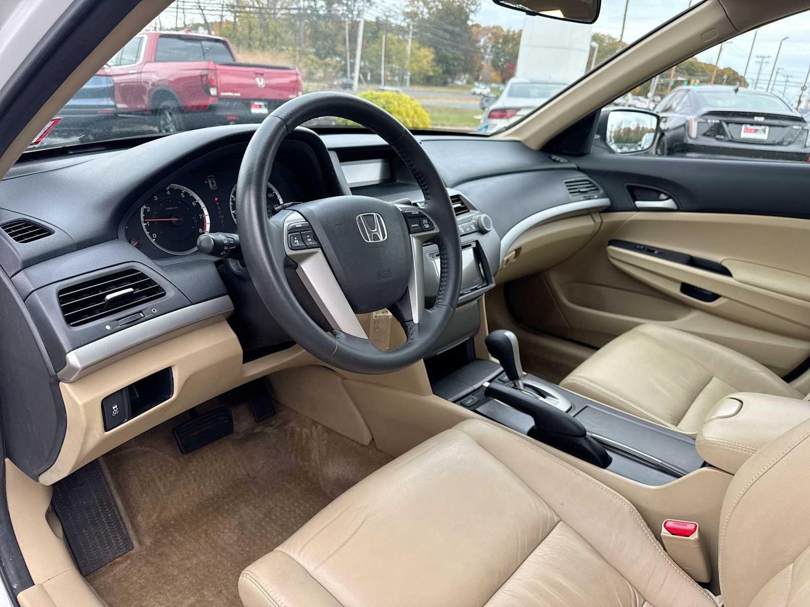 Thumbnail: 2011 Honda Accord - 10