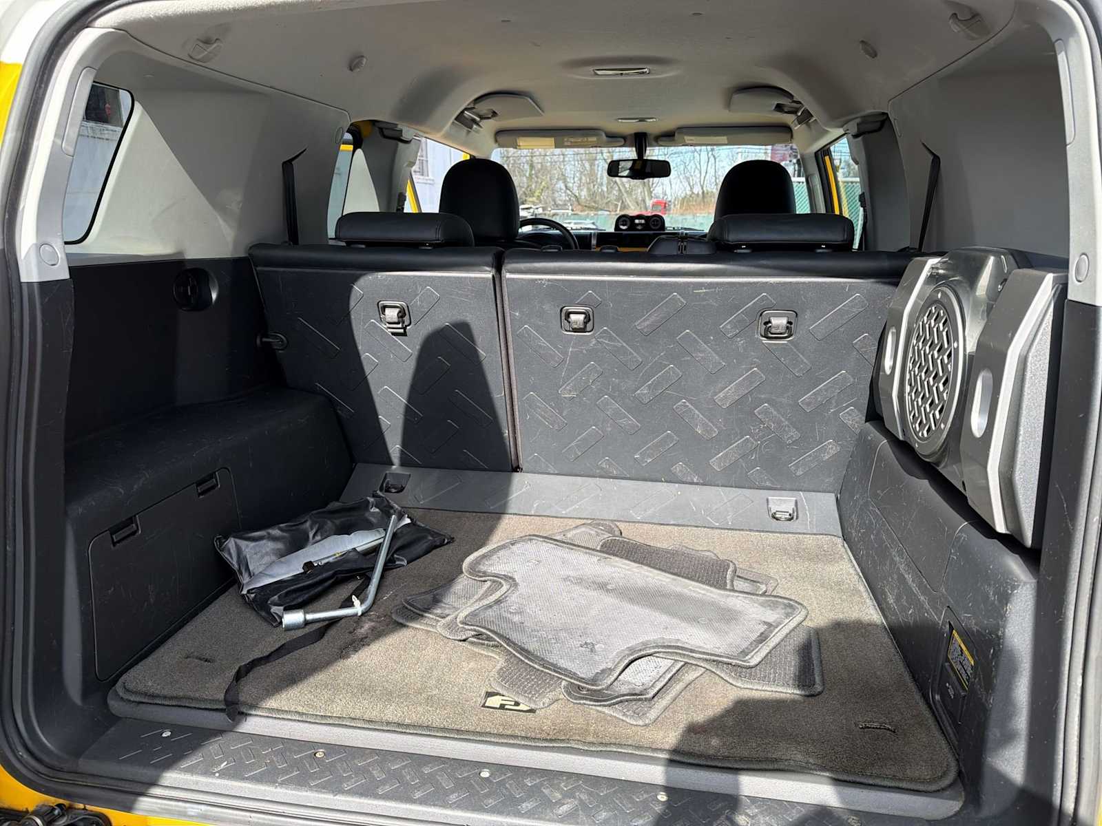 Thumbnail: 2010 Toyota FJ Cruiser - 27