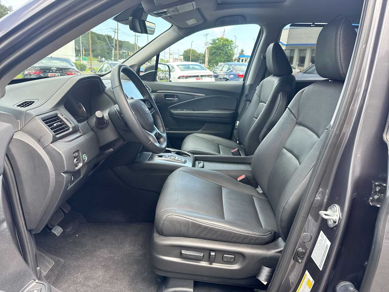 Thumbnail: 2022 Honda Pilot - 11