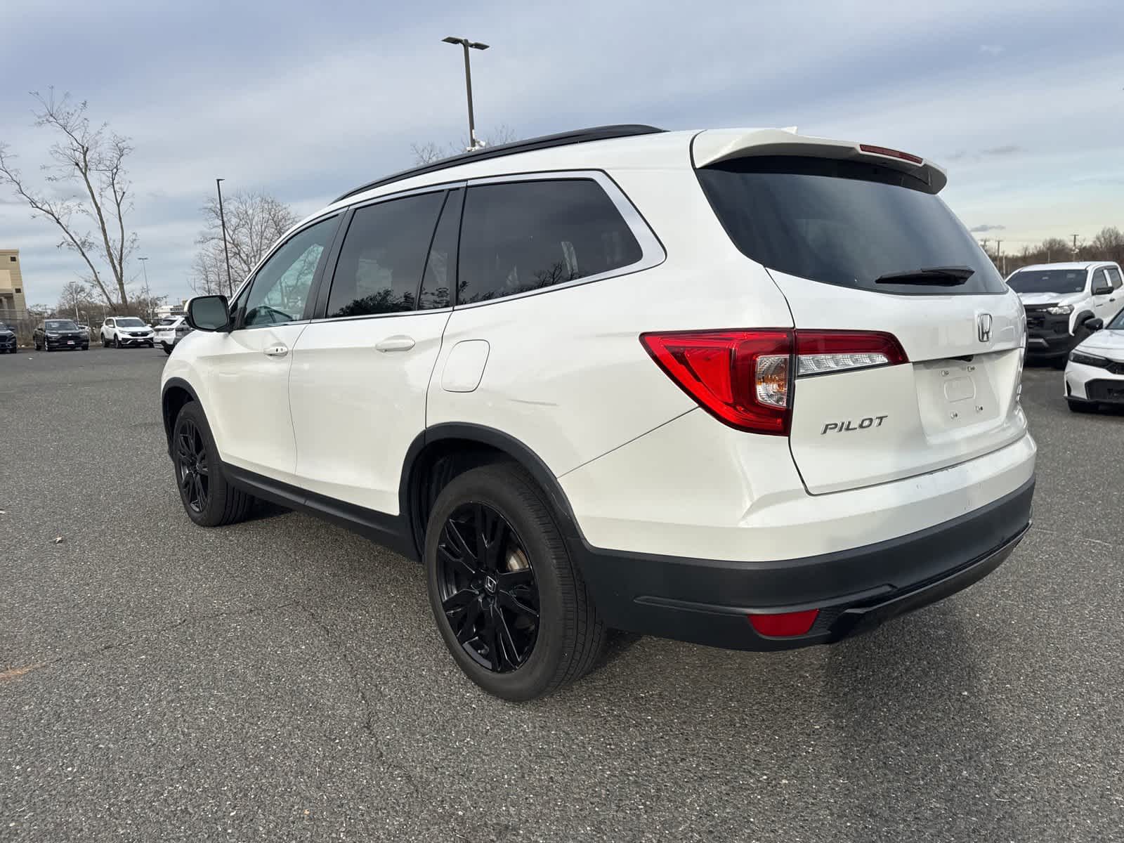 Thumbnail: 2022 Honda Pilot - 3