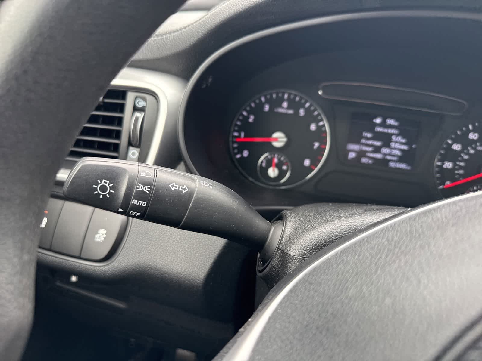 Thumbnail: 2019 Kia Sorento - 23