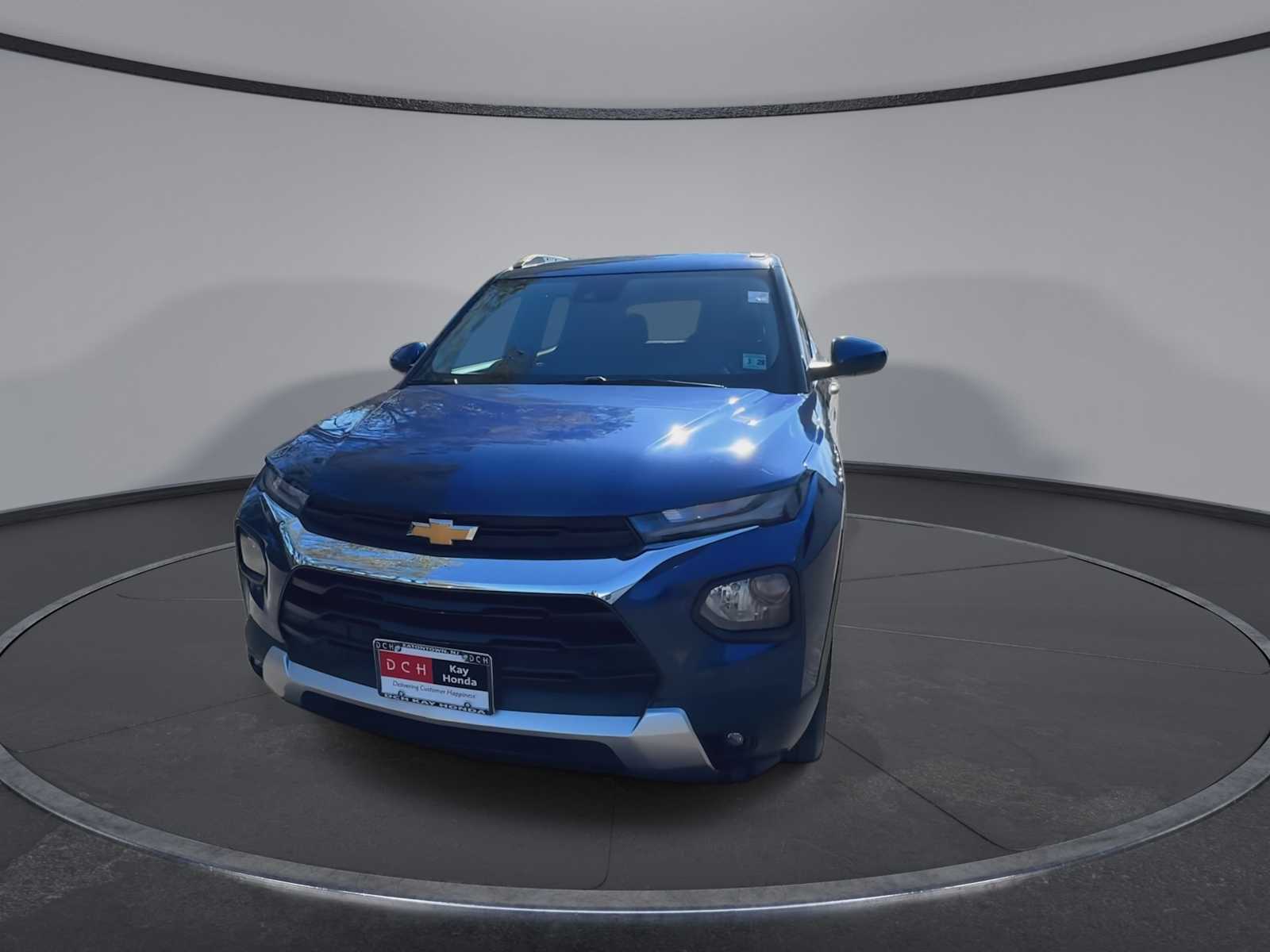 Thumbnail: 2023 Chevrolet TrailBlazer - 3