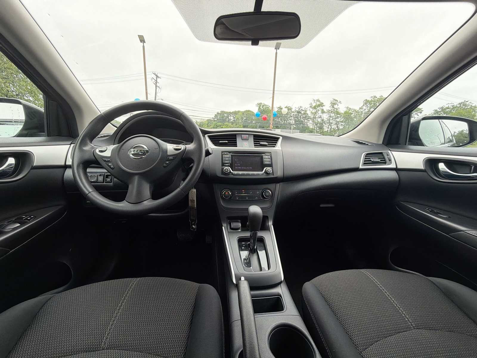 Thumbnail: 2018 Nissan Sentra - 20
