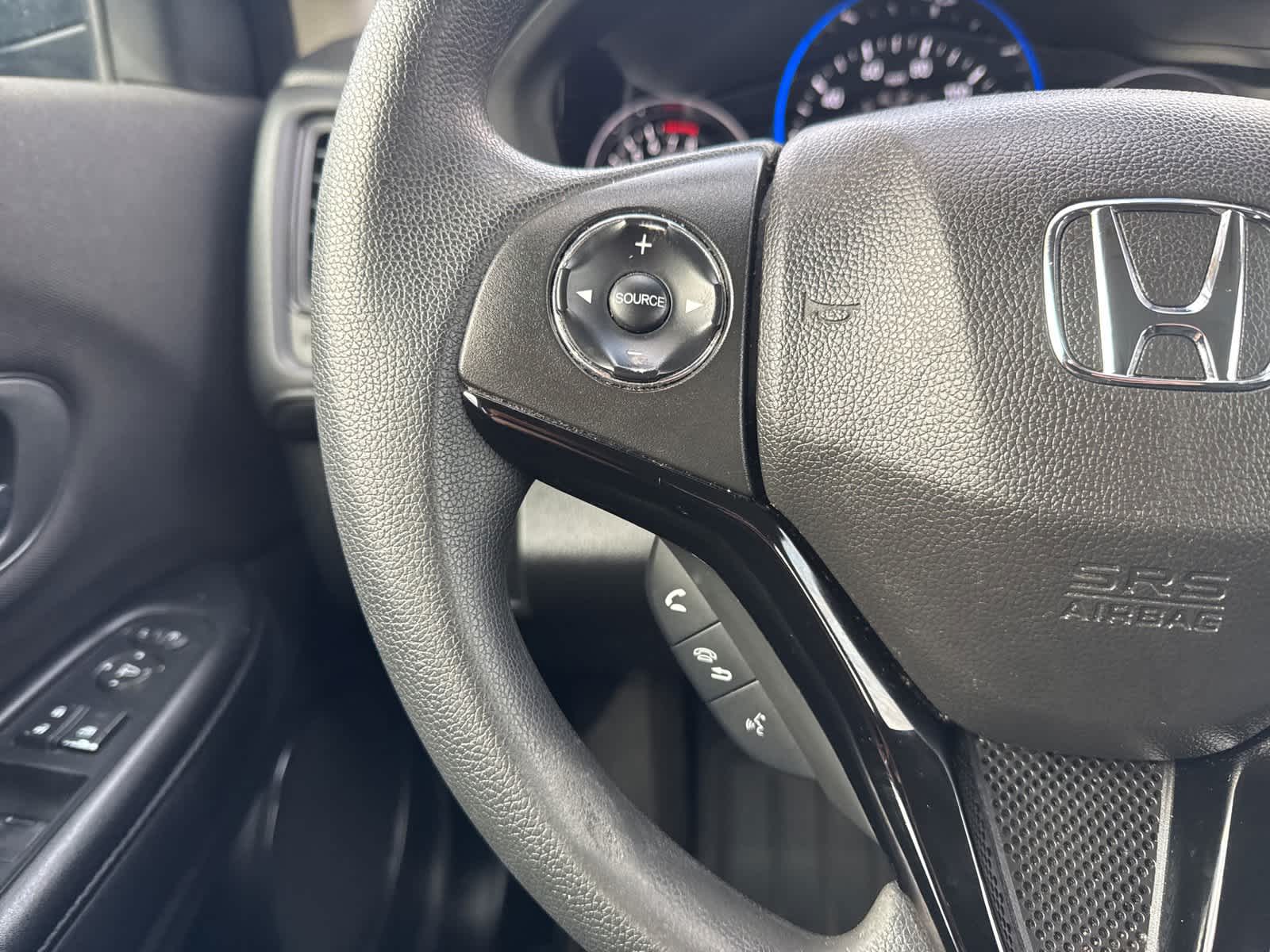 Thumbnail: 2018 Honda HR-V - 16