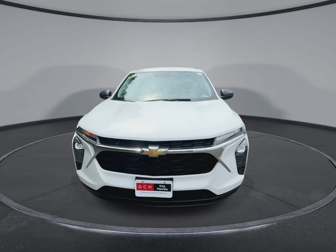 Thumbnail: 2024 Chevrolet Trax - 3