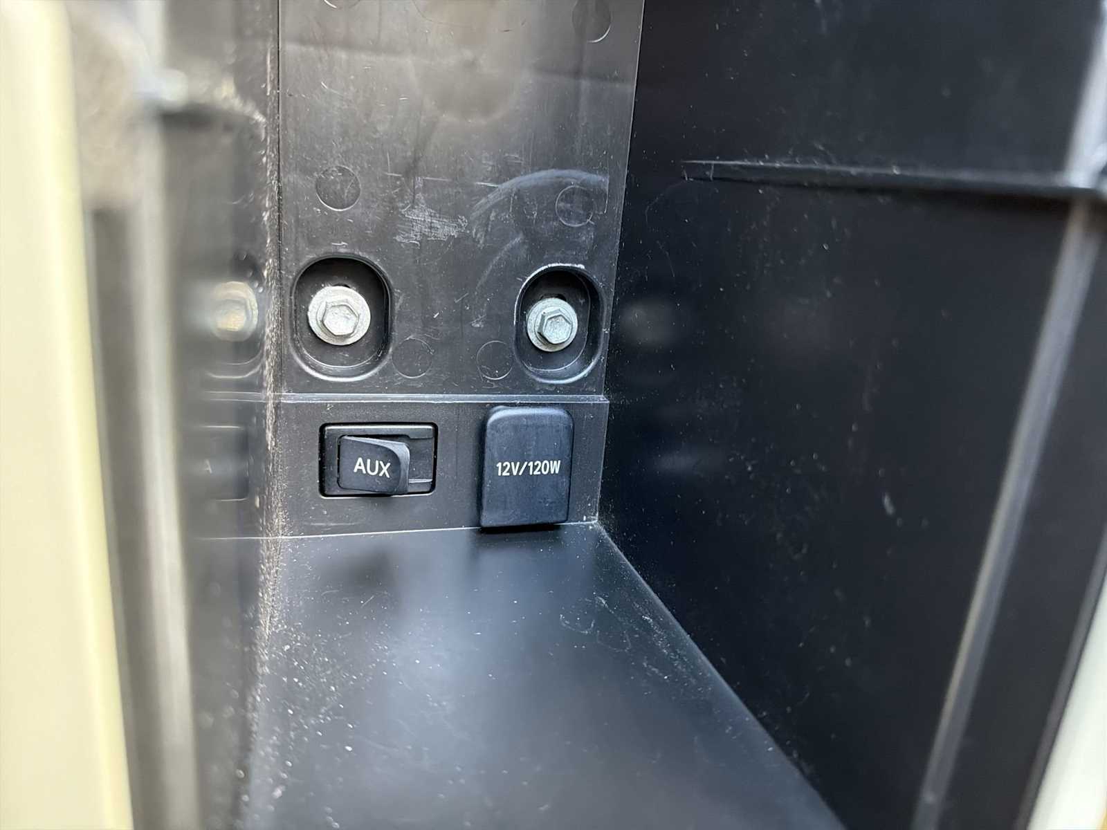 Thumbnail: 2010 Toyota Prius - 27