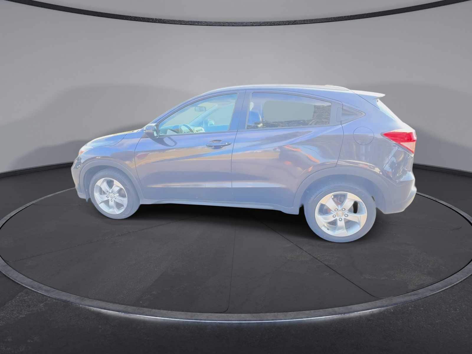 Thumbnail: 2016 Honda HR-V - 5