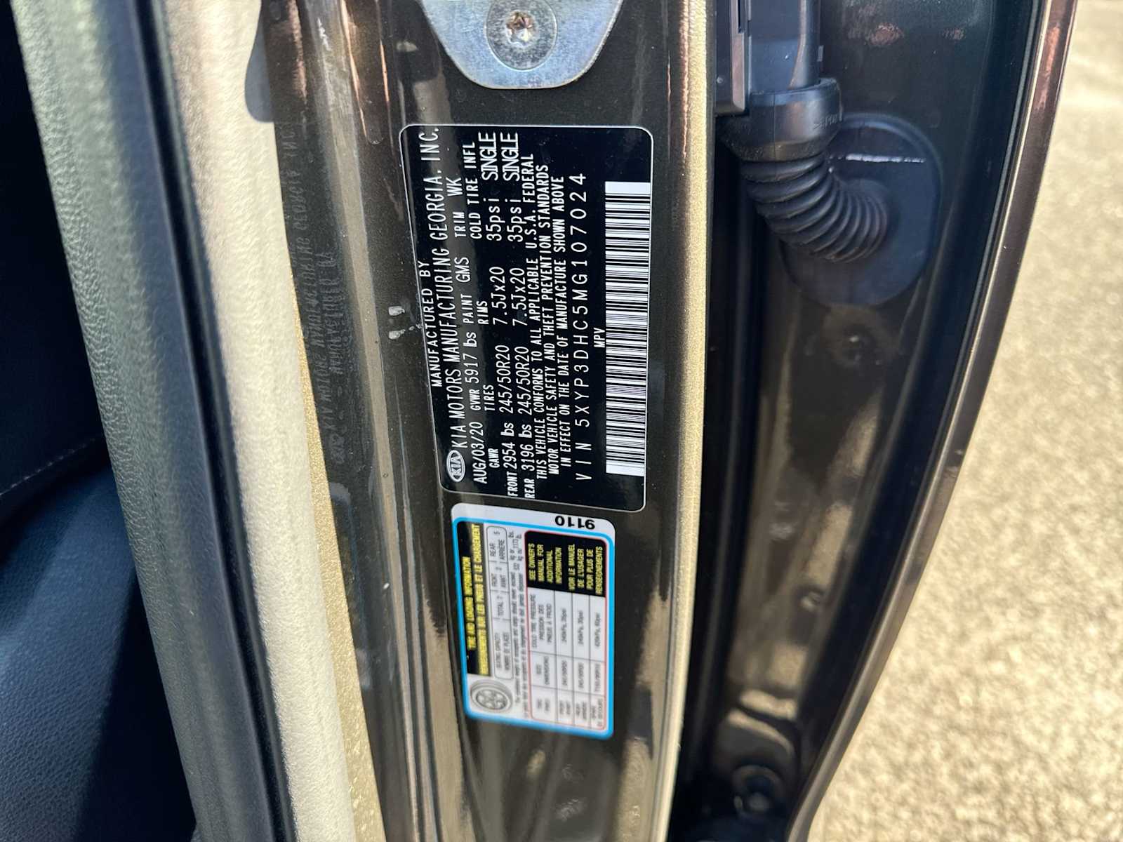 Thumbnail: 2021 Kia Telluride - 34