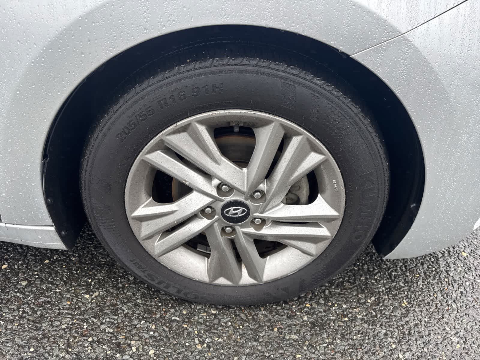 2019 Hyundai Elantra Value Edition 27
