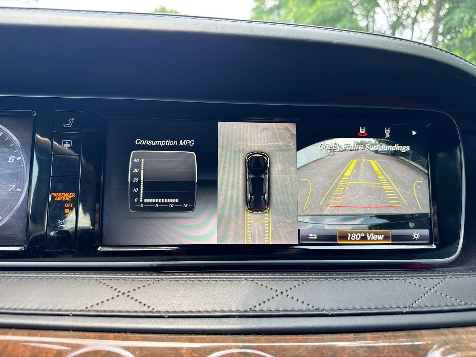 Thumbnail: 2015 Mercedes-Benz S-Class - 29