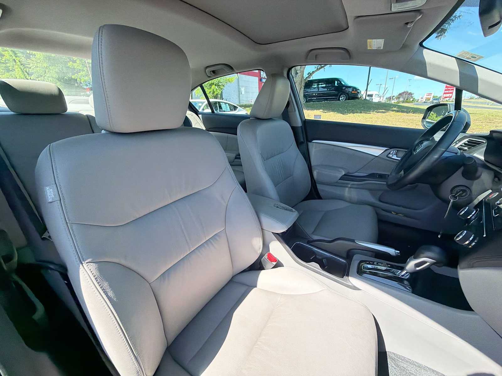 Thumbnail: 2013 Honda Civic - 16