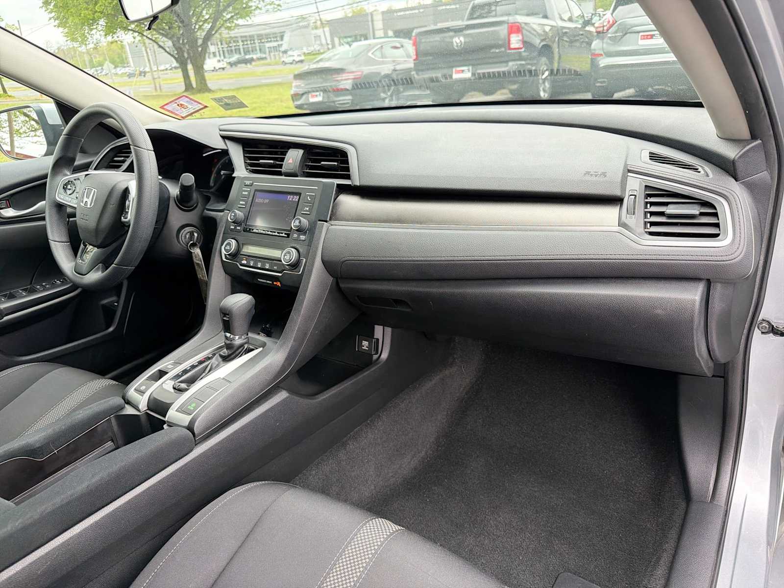 Thumbnail: 2019 Honda Civic - 15