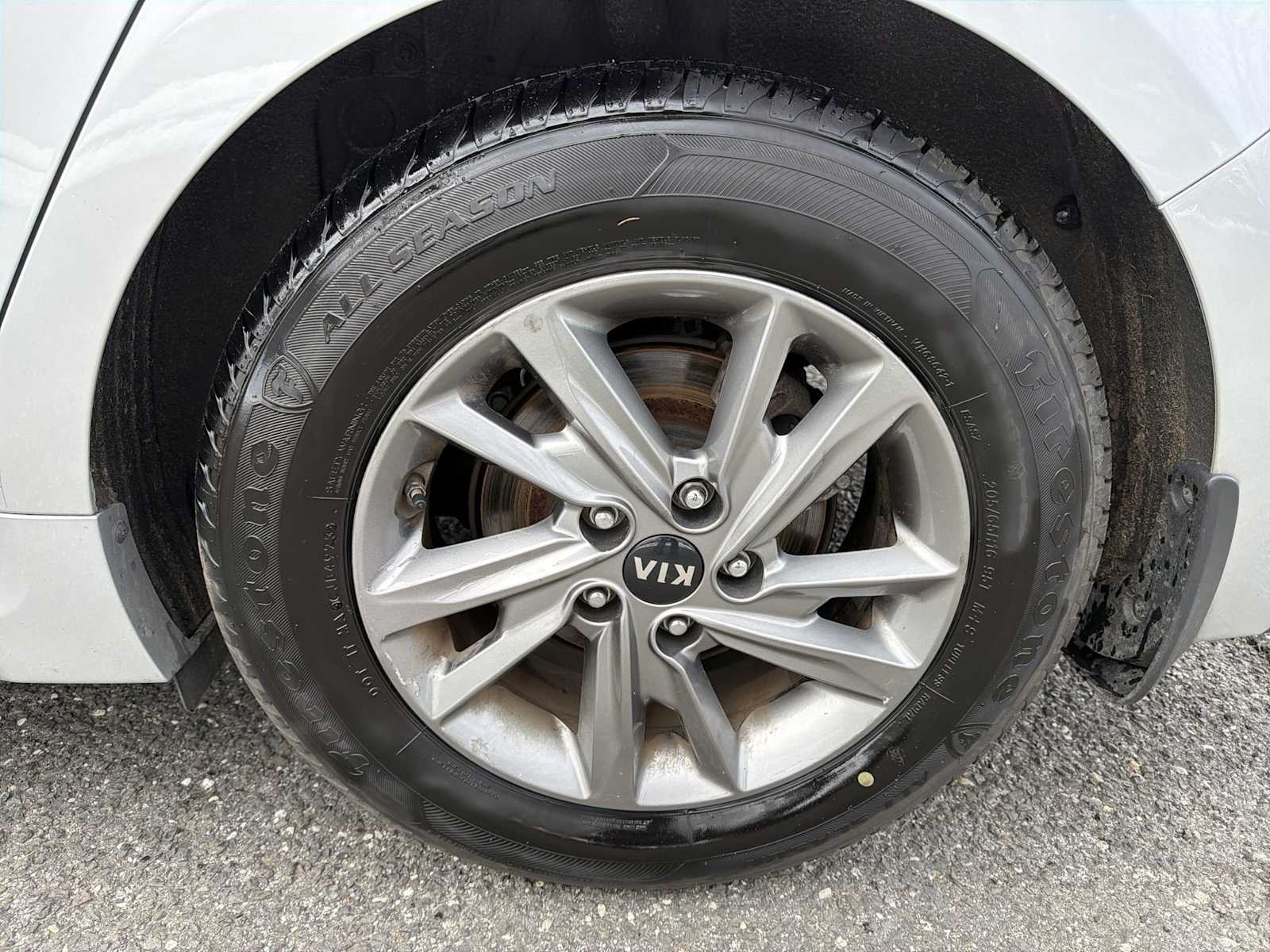 Thumbnail: 2019 Kia Optima - 18