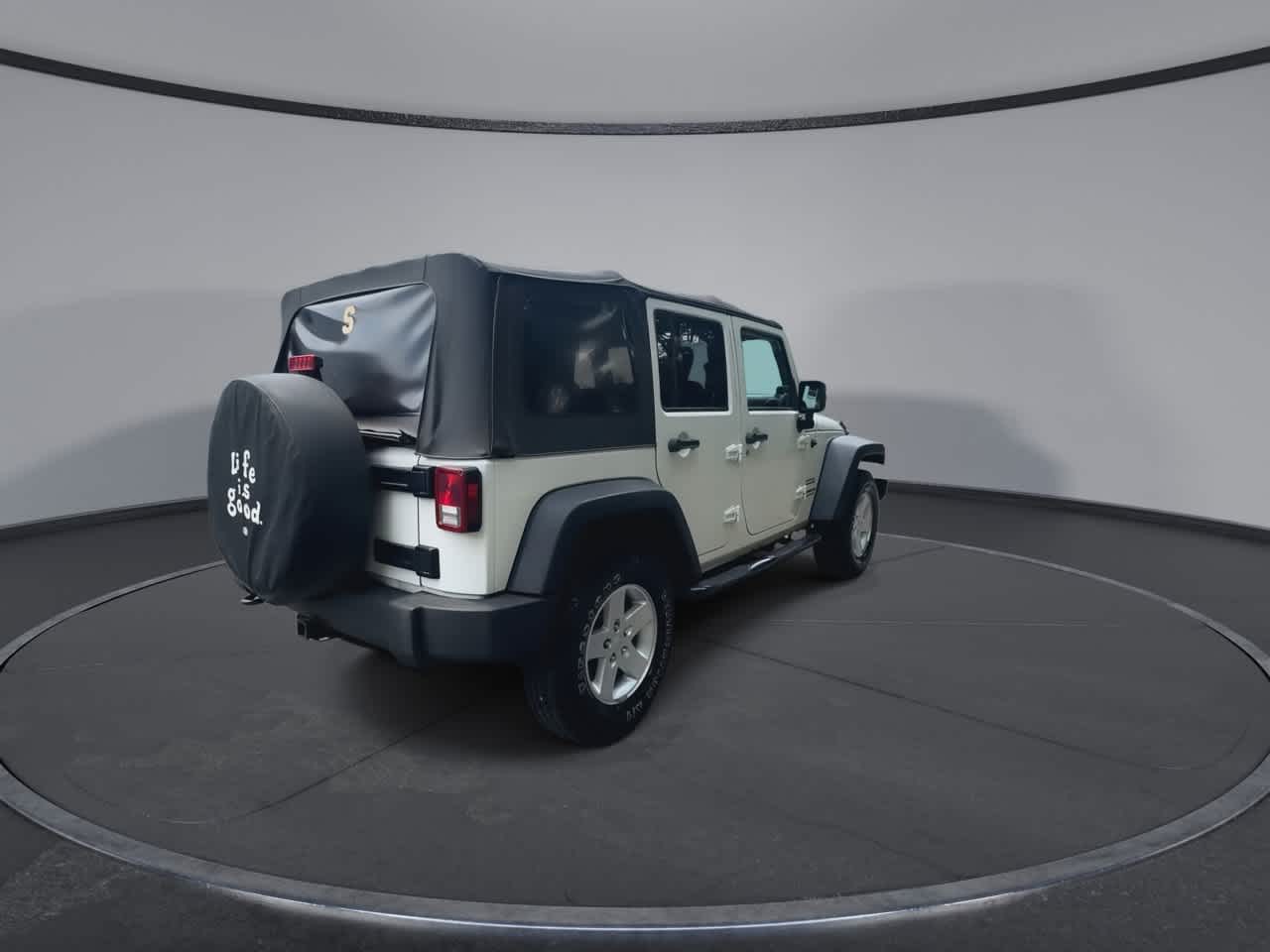Thumbnail: 2010 Jeep Wrangler - 8