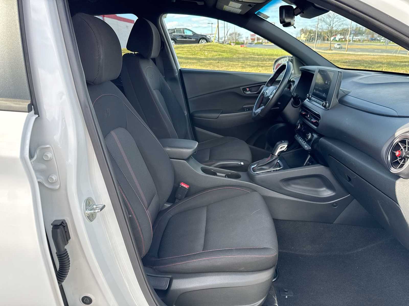 Thumbnail: 2022 Hyundai Kona - 15