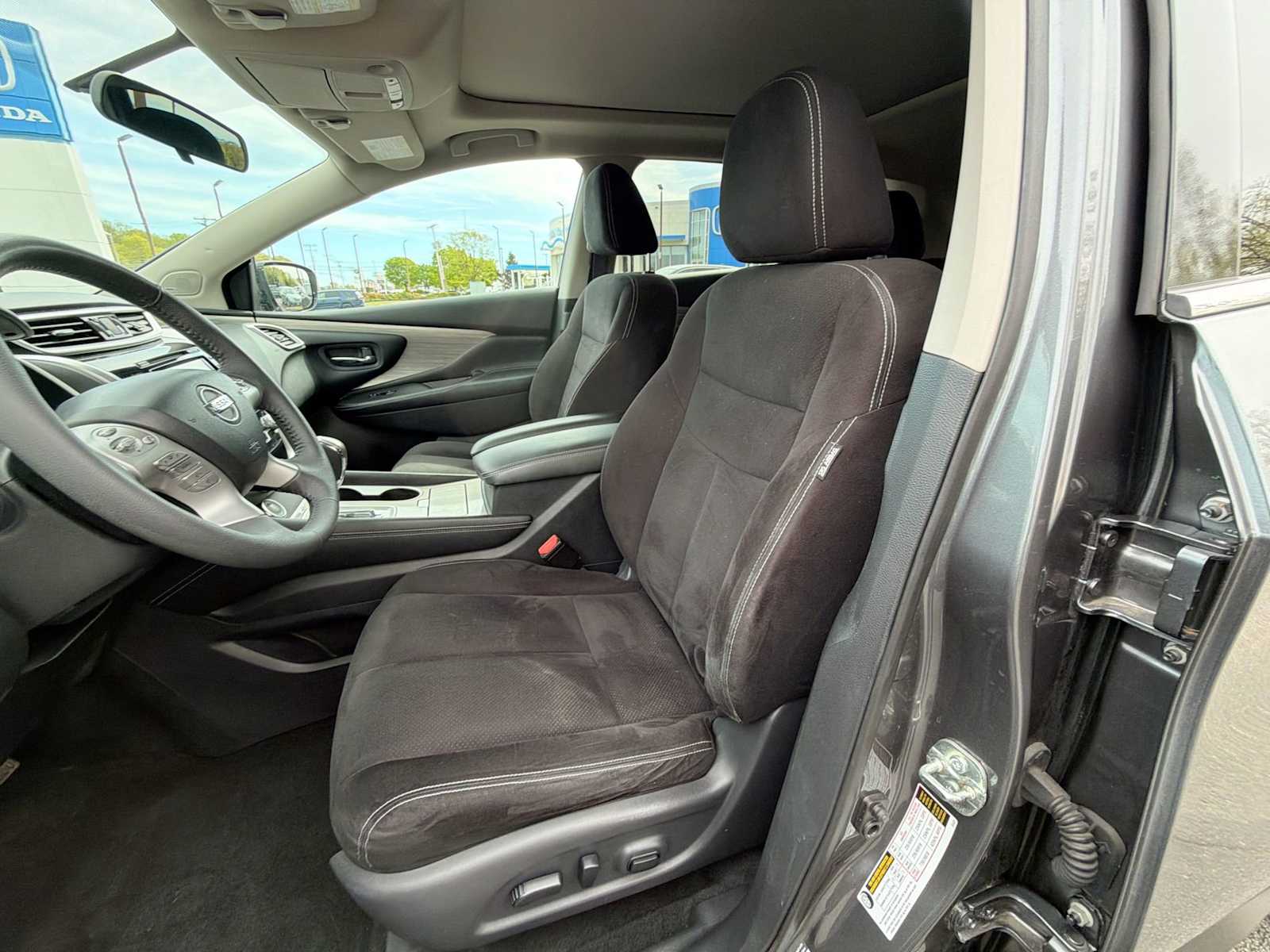 Thumbnail: 2015 Nissan Murano - 21