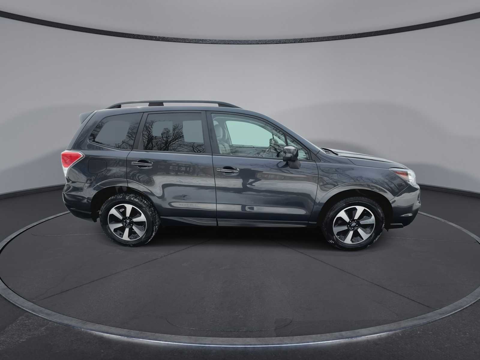 Thumbnail: 2018 Subaru Forester - 9