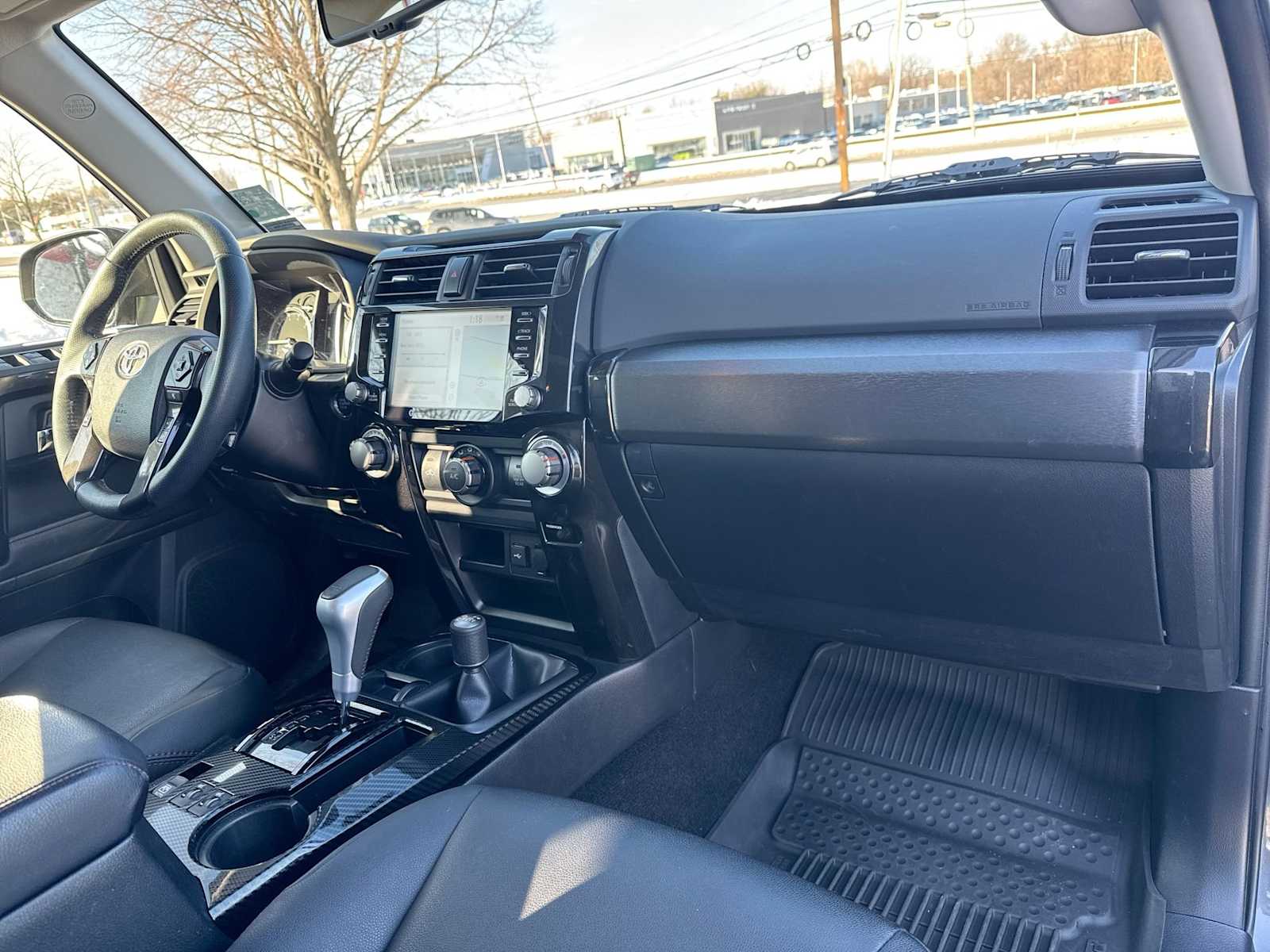 Thumbnail: 2022 Toyota 4Runner - 16