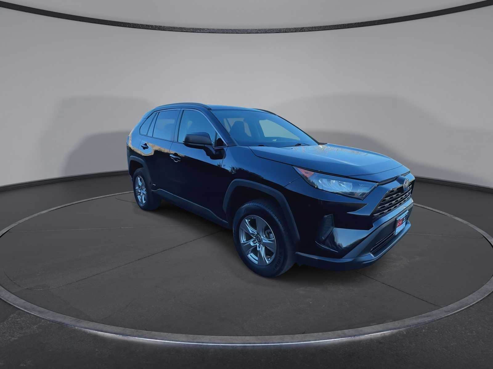 Thumbnail: 2022 Toyota RAV4 - 2