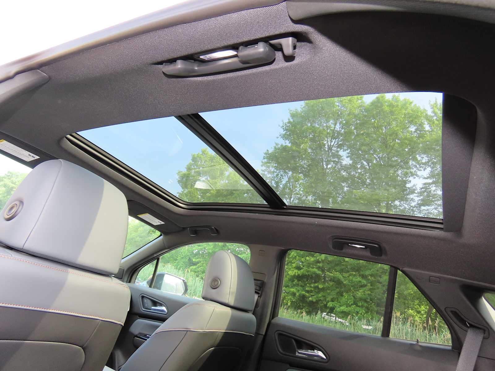 Thumbnail: 2026 Honda Prologue - 15