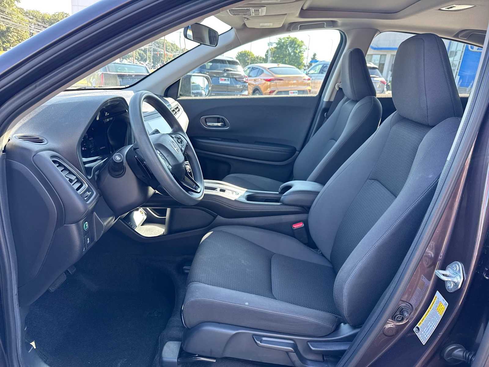 Thumbnail: 2022 Honda HR-V - 11