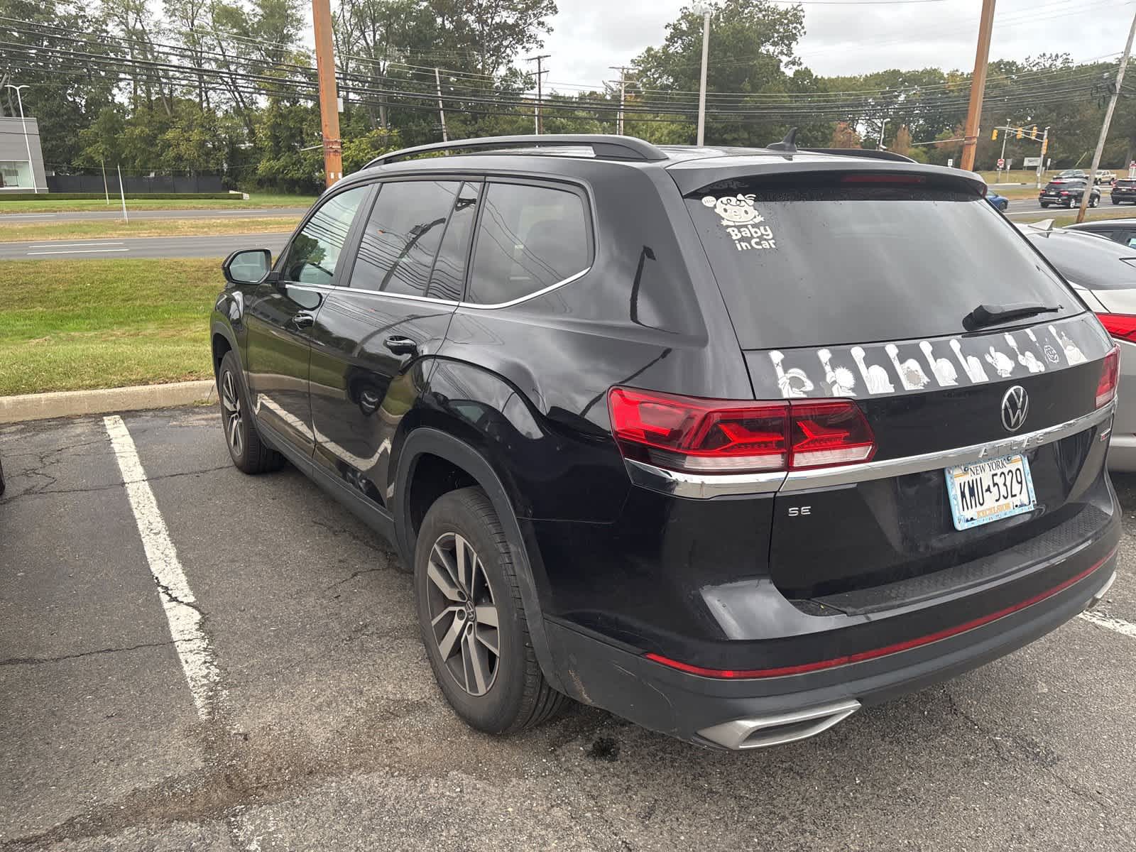 Thumbnail: 2022 Volkswagen Atlas - 5