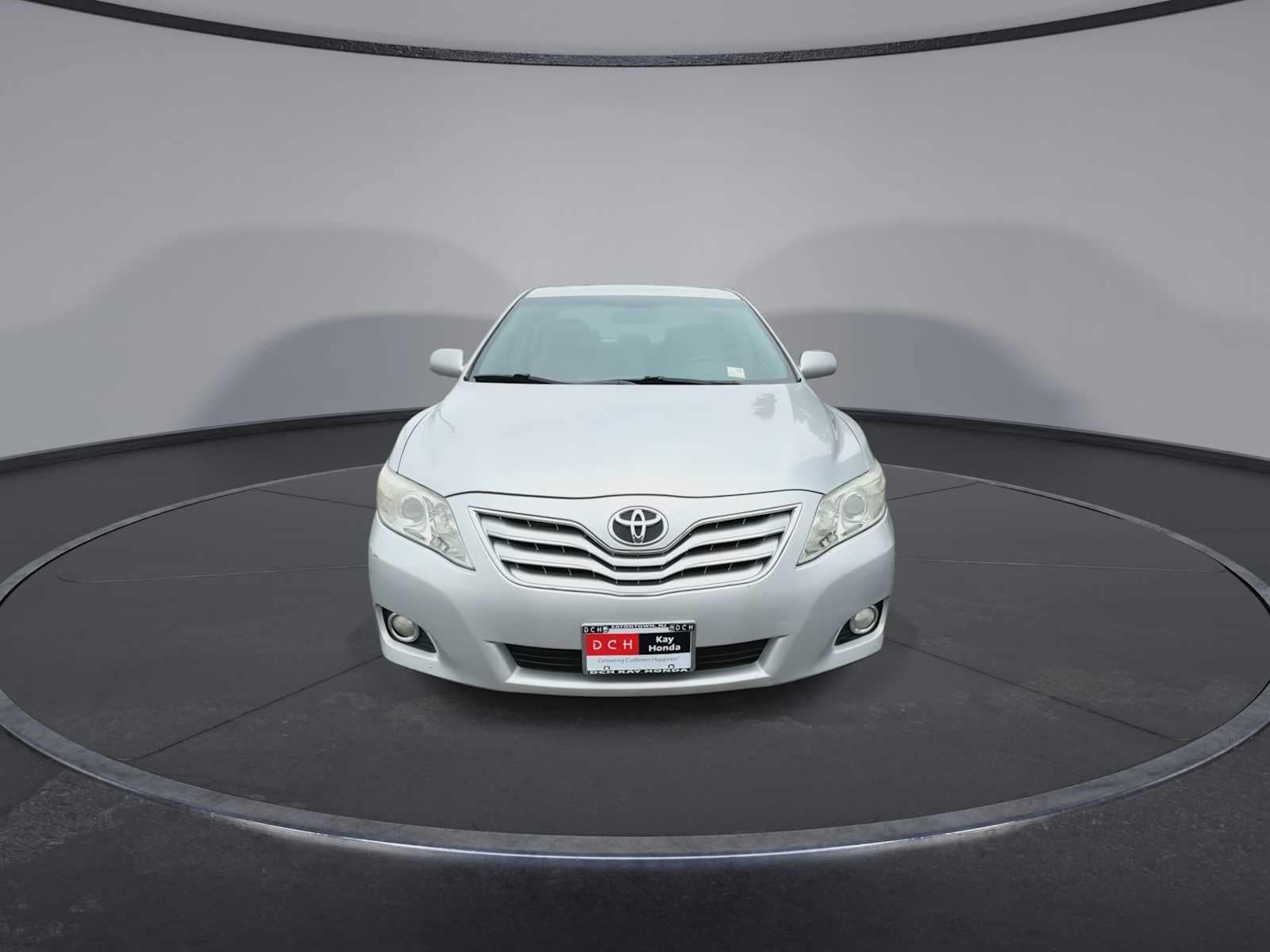 Thumbnail: 2010 Toyota Camry - 3