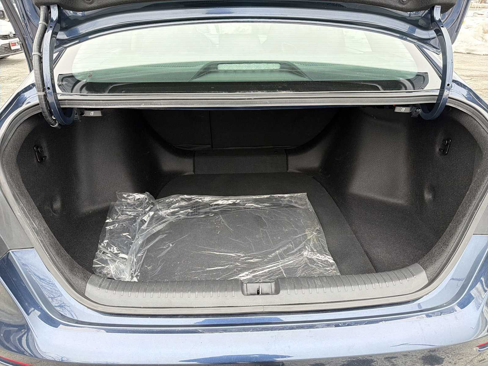 Thumbnail: 2024 Honda Accord - 32