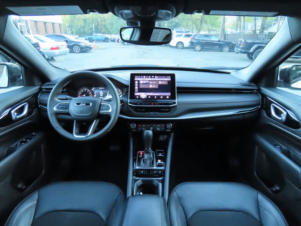 Thumbnail: 2024 Jeep Compass - 19