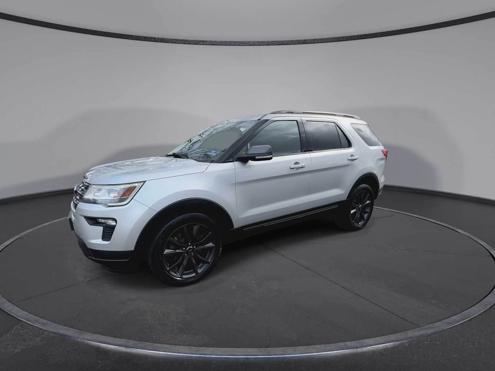 Thumbnail: 2019 Ford Explorer - 4