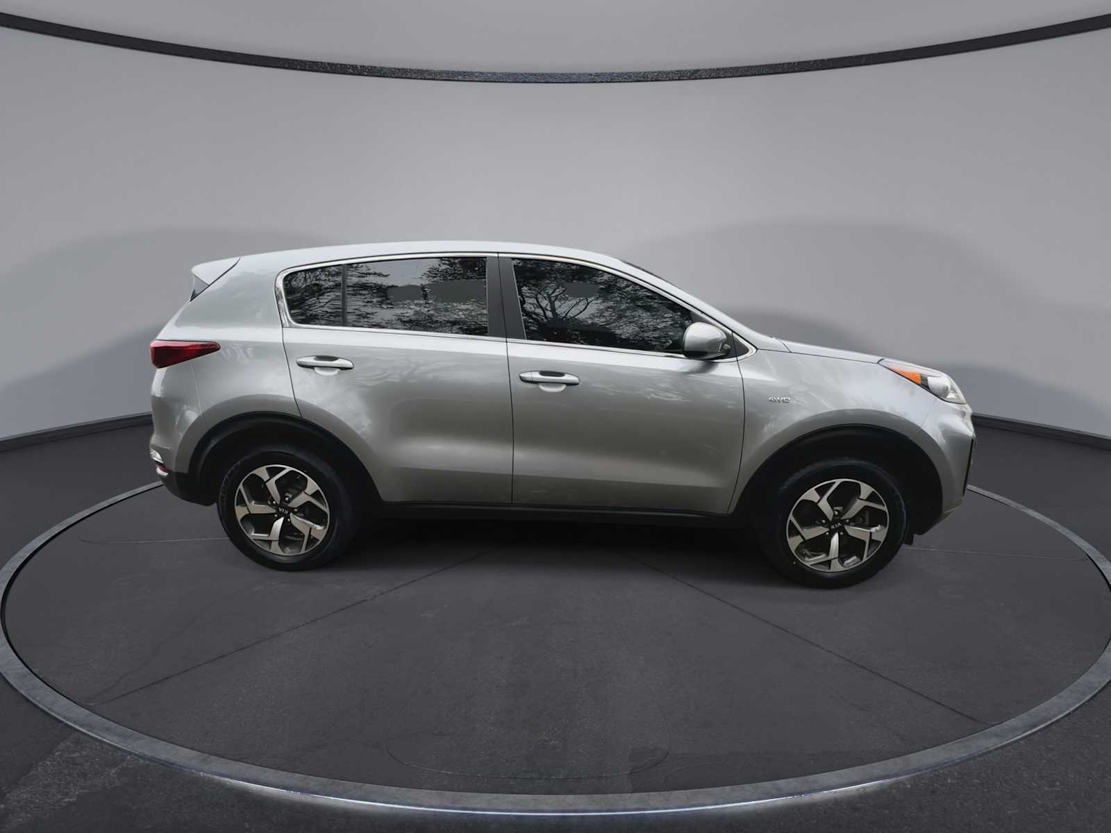 Thumbnail: 2020 Kia Sportage - 9