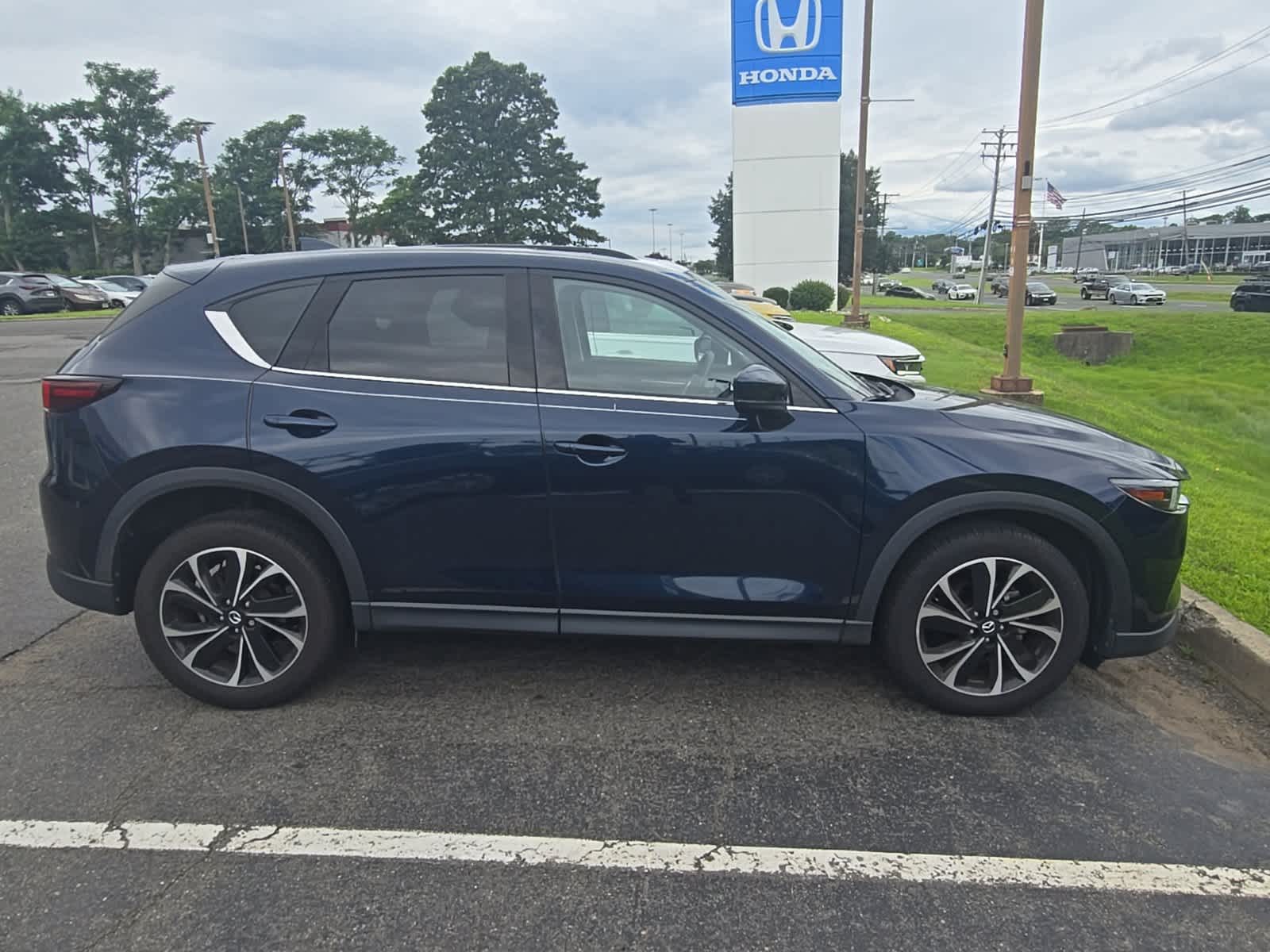 Thumbnail: 2023 Mazda CX-5 - 4