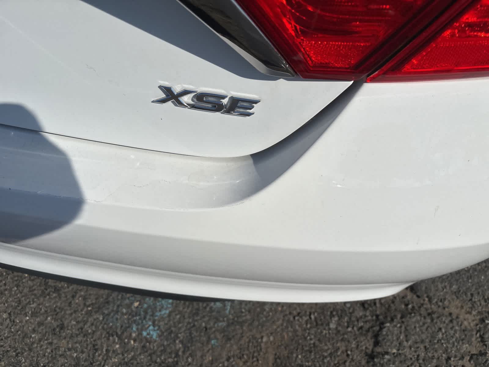 Thumbnail: 2015 Toyota Camry - 4