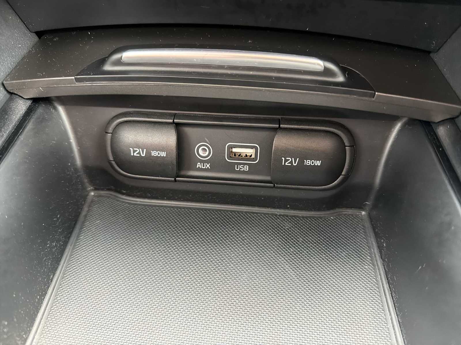 Thumbnail: 2019 Kia Optima - 27