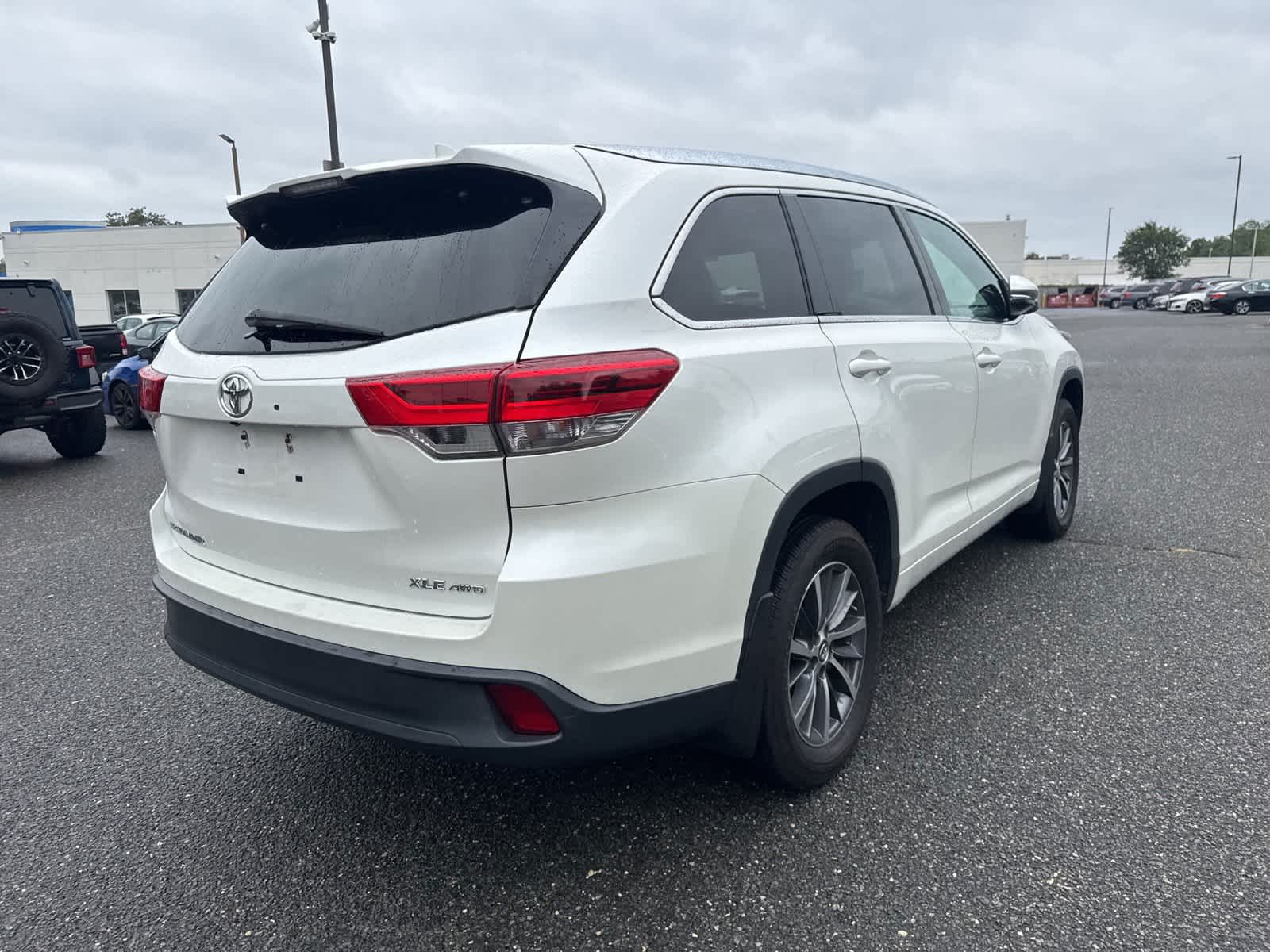 Thumbnail: 2018 Toyota Highlander - 5