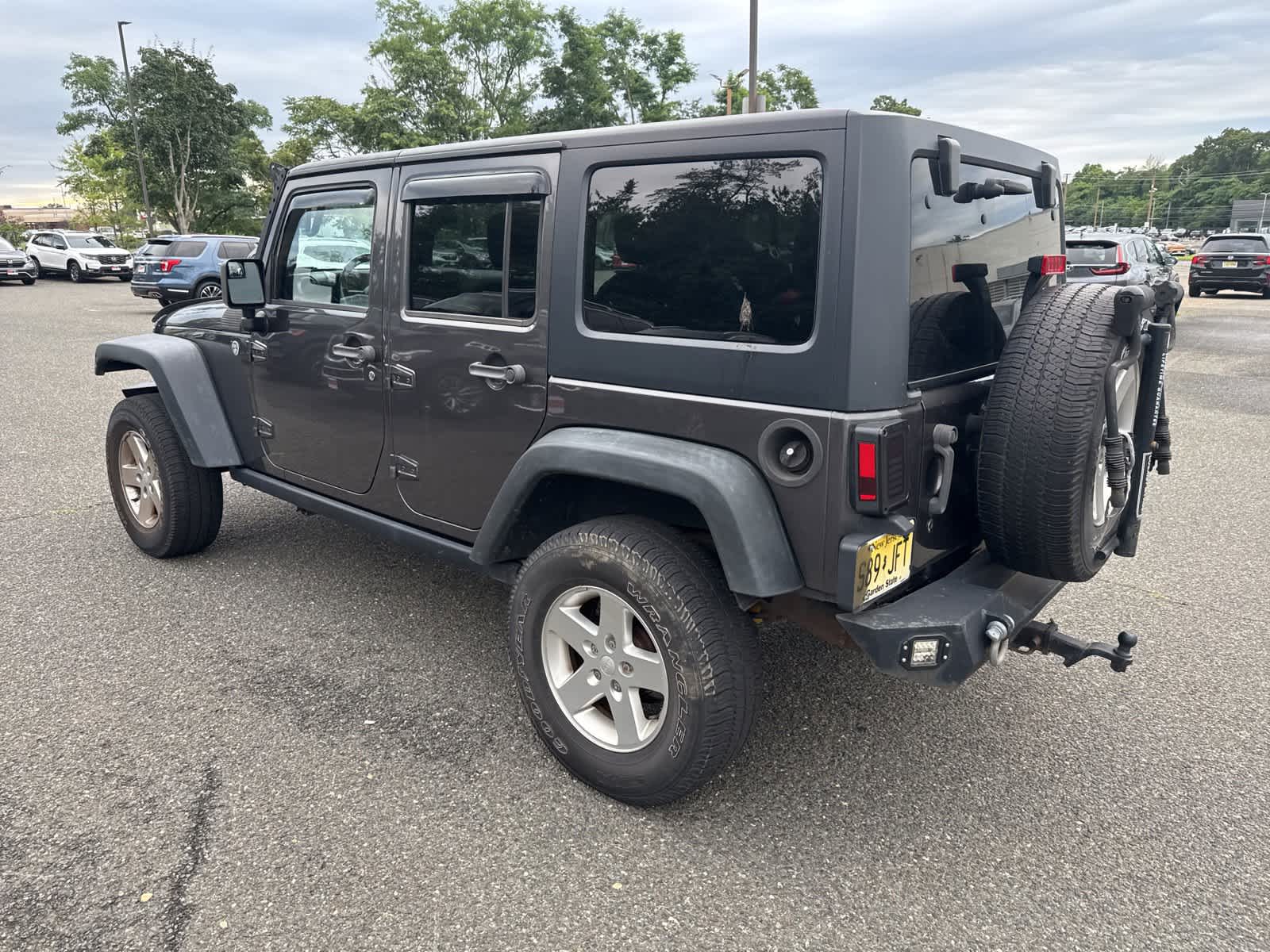 Thumbnail: 2014 Jeep Wrangler - 3