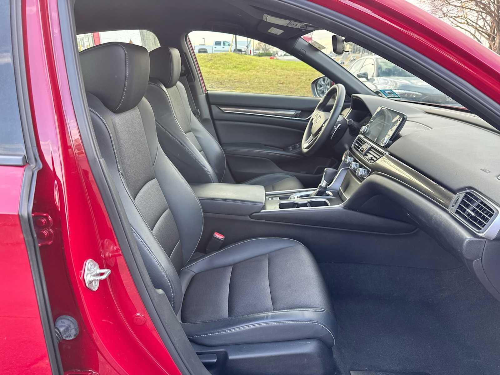 Thumbnail: 2018 Honda Accord - 15