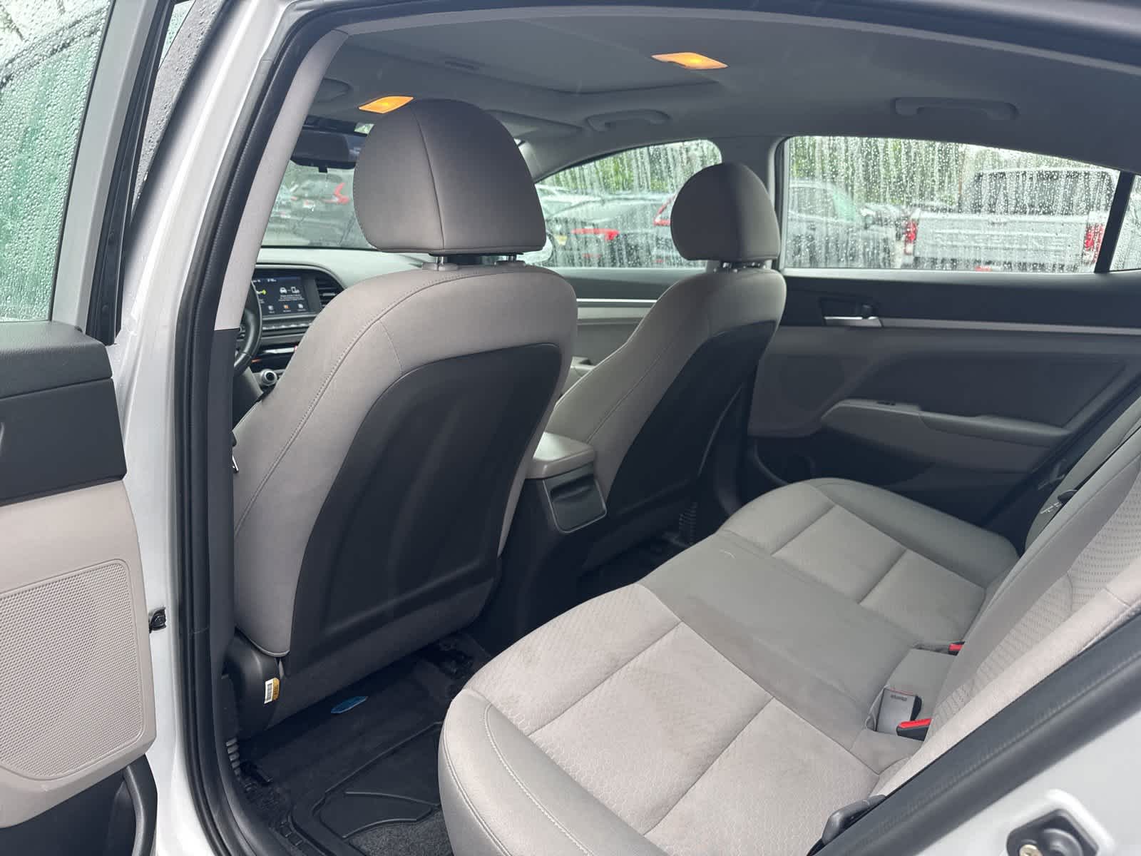 2019 Hyundai Elantra Value Edition 9