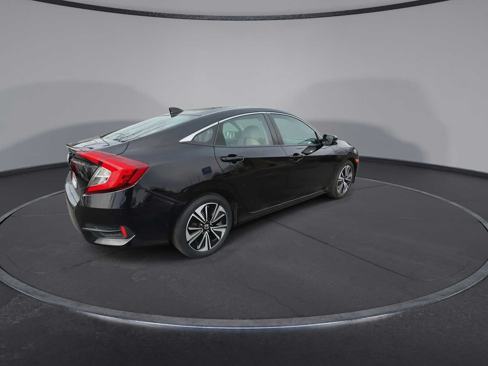Thumbnail: 2017 Honda Civic - 8