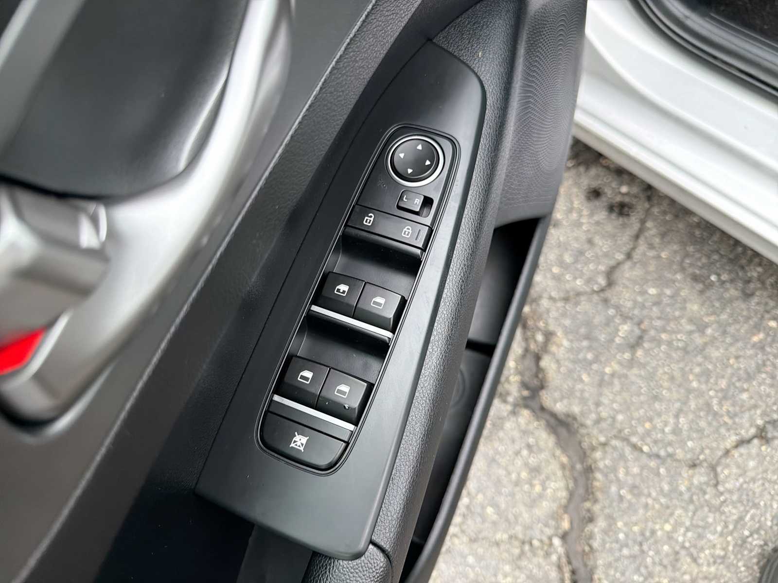 Thumbnail: 2019 Kia Forte - 22