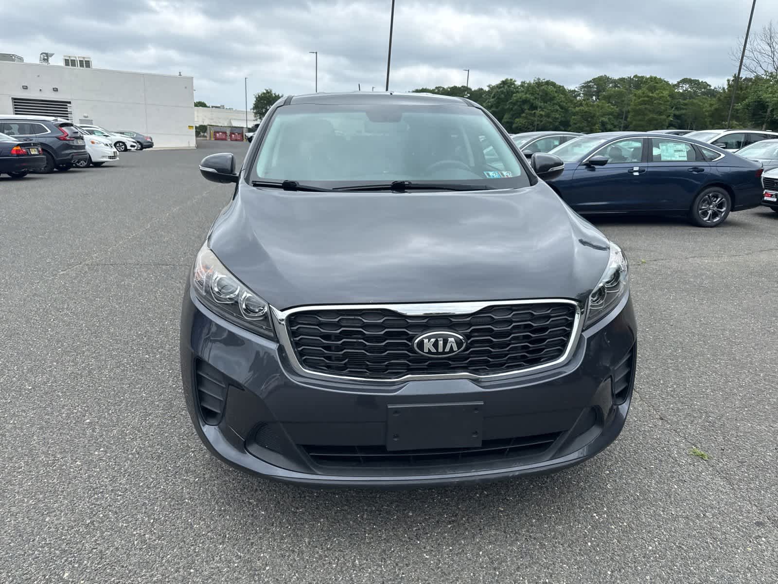 Thumbnail: 2019 Kia Sorento - 8