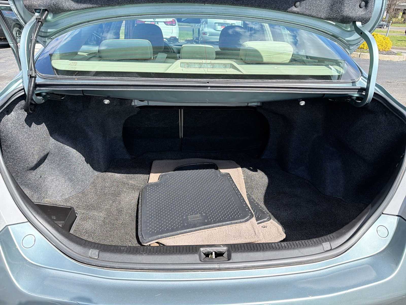 Thumbnail: 2011 Toyota Camry - 29