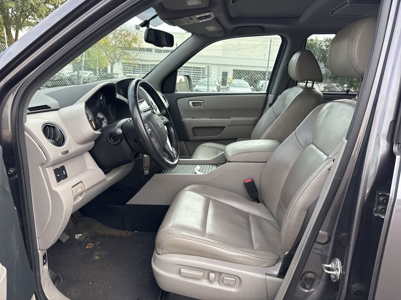 Thumbnail: 2014 Honda Pilot - 11