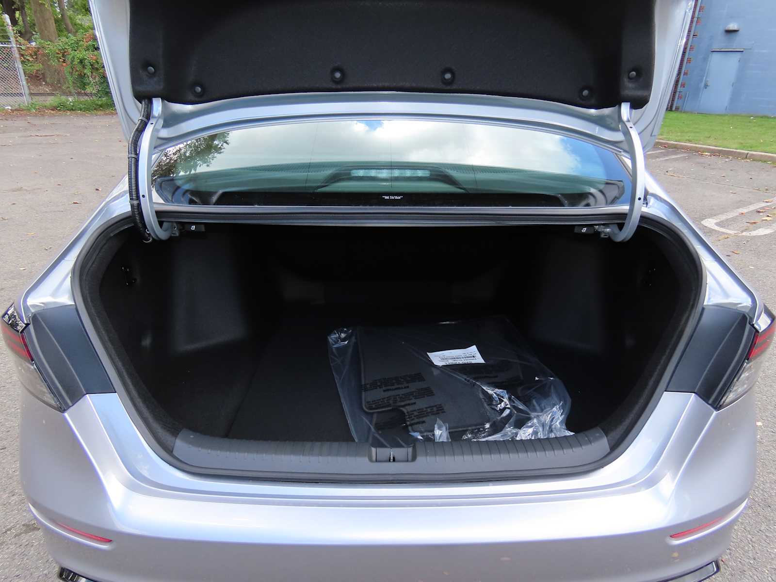 Thumbnail: 2025 Honda Accord - 11